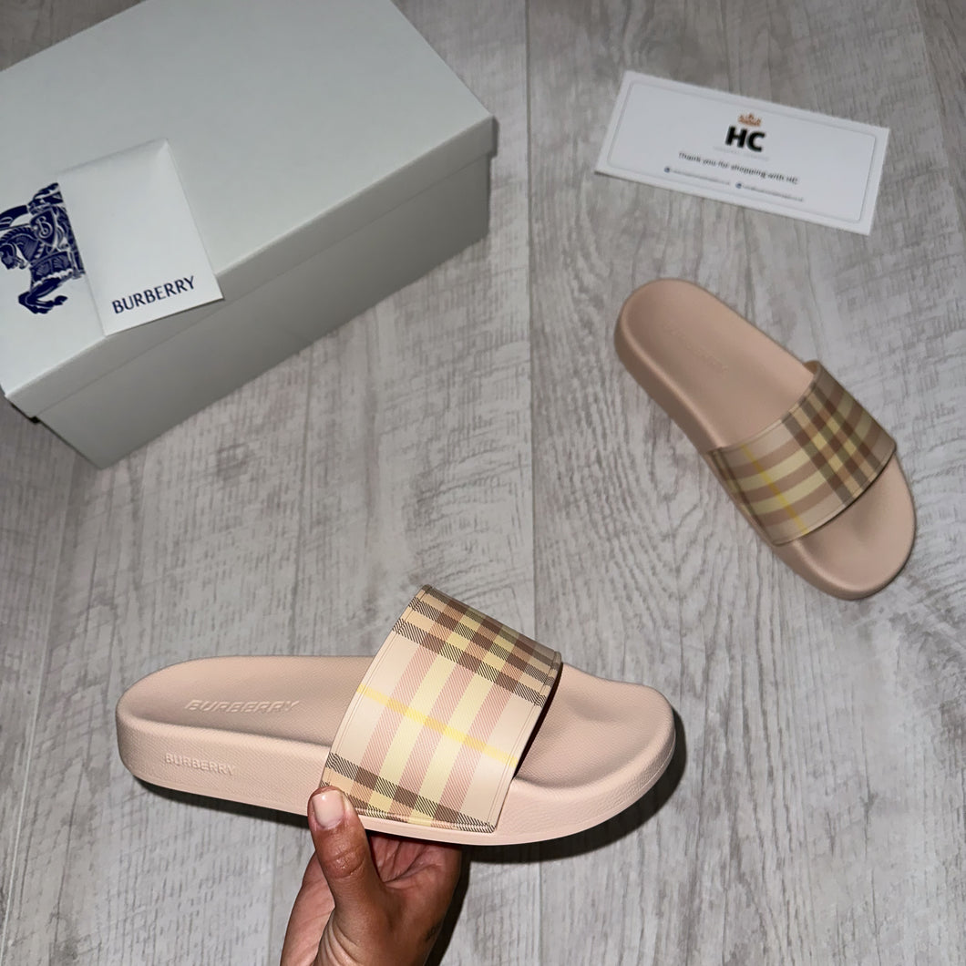 BURBERRY