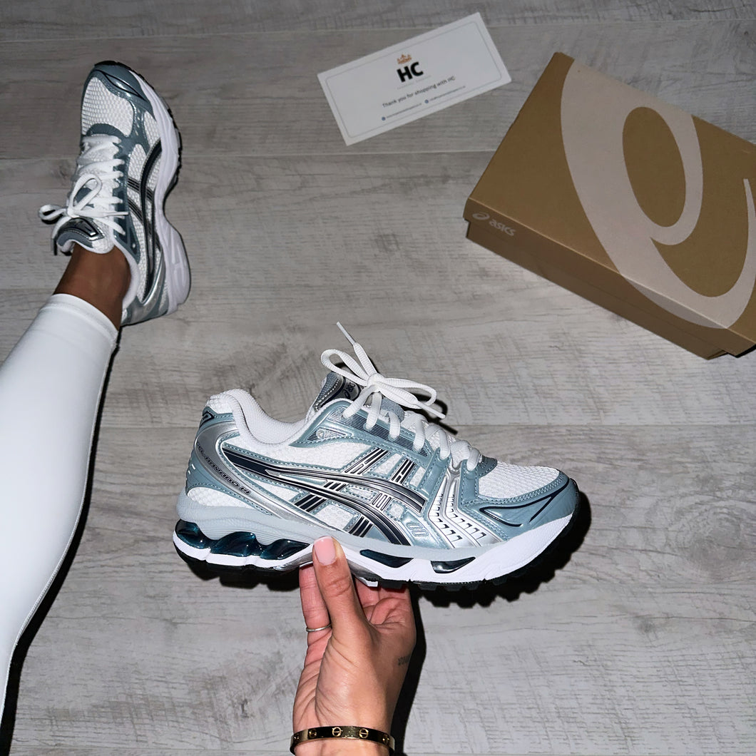 ASICS