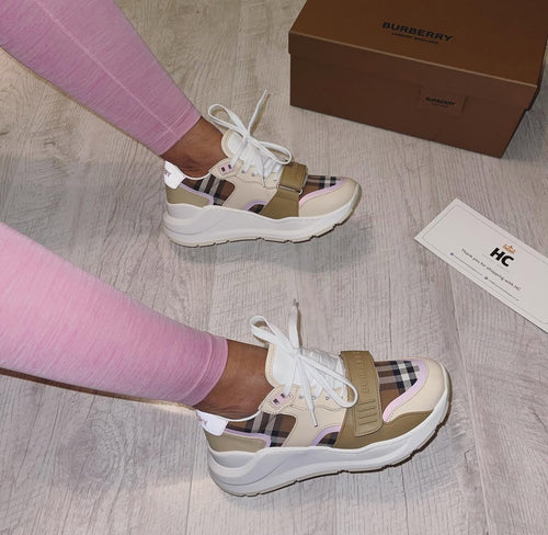 BURBERRY
