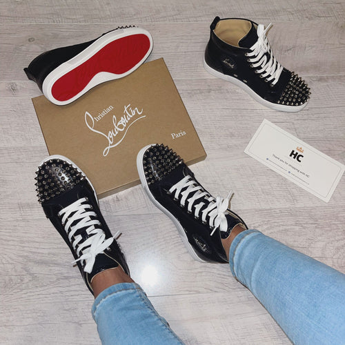 CHRISTIAN LOUBOUTIN